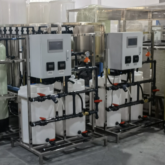 Thiết bị dùng liều nước lưu hành để phòng ngừa và khử trùng quy mô
